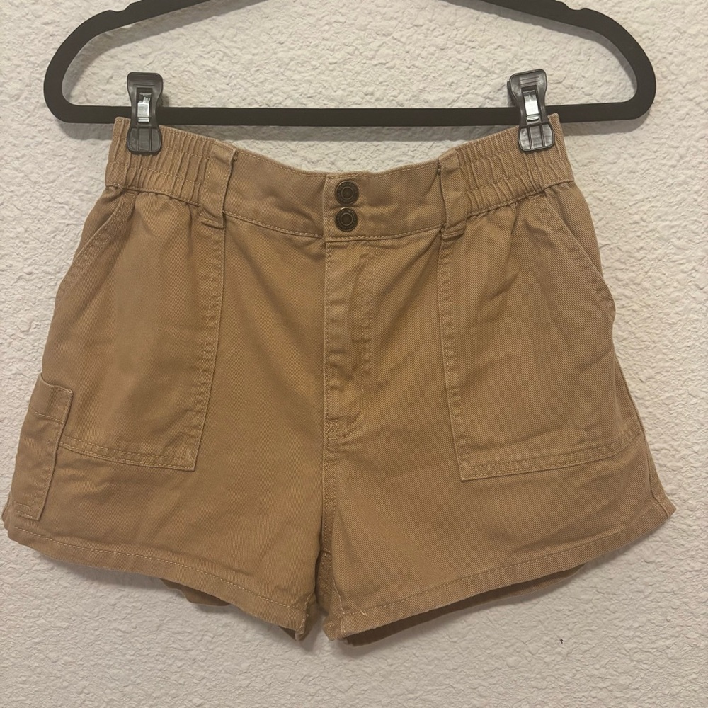Vanilla Star Women's Tan Cargo Shorts